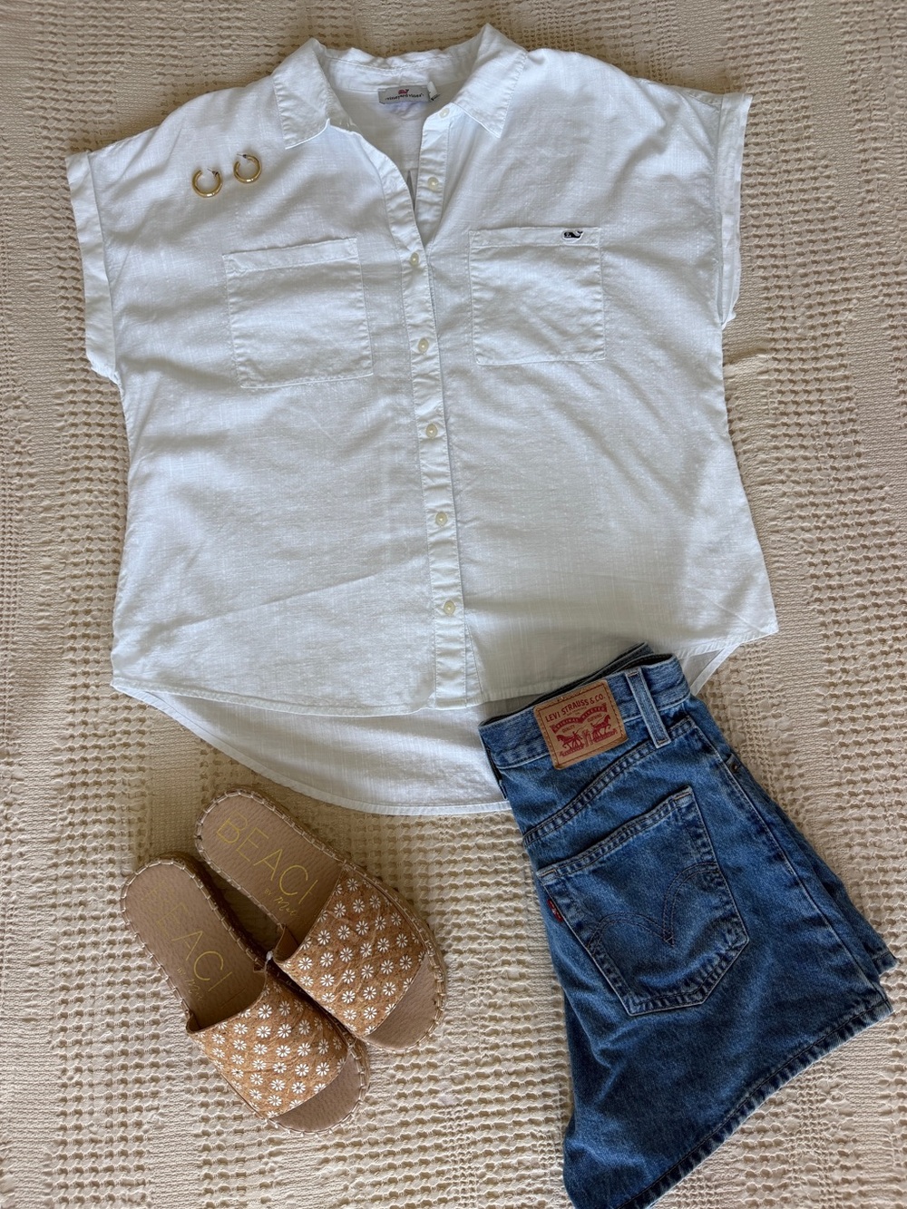 Vineyard Vines Blouse - Picture 3 of 5